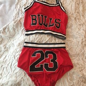 Chicago bulls miley Cyrus 23 two piece outfit